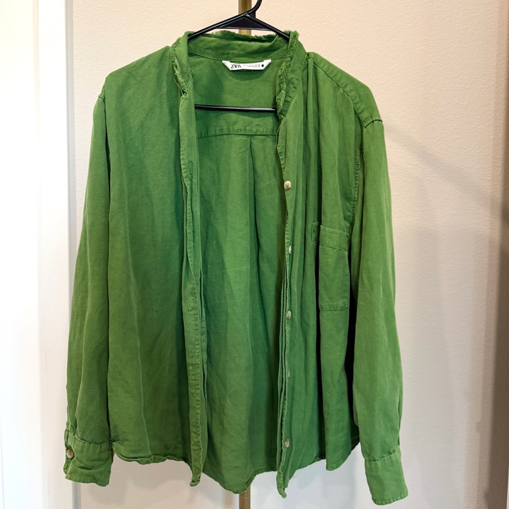 ZARA Green Button-Up Shirt Jacket (size L)